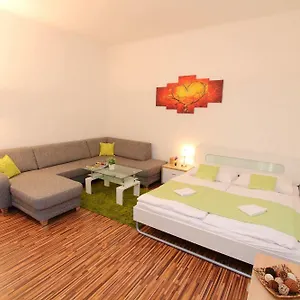 https://check-simmering-apartment.vienna-besthotels.com